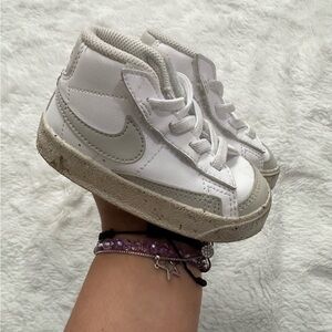 Nike White Sneakers High-Top Leather